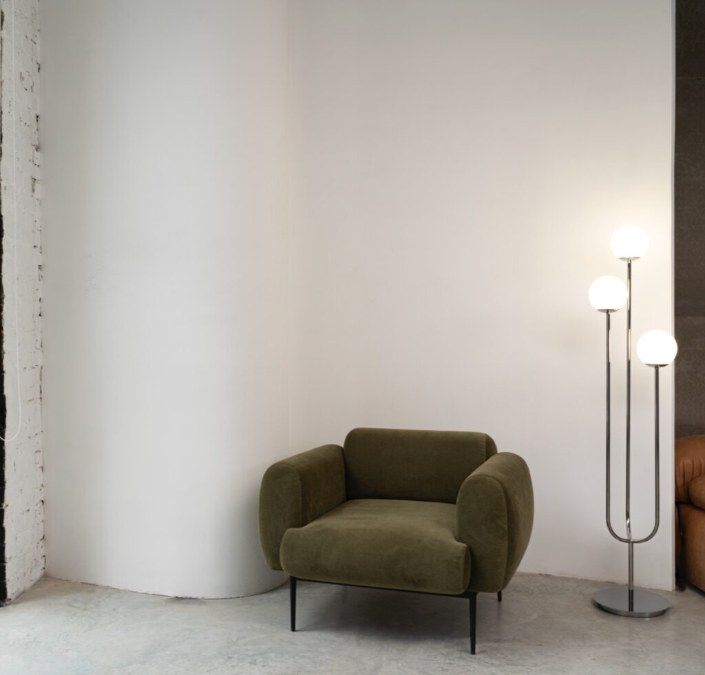 Empty Modern Room With Furniture 1 1024x981
