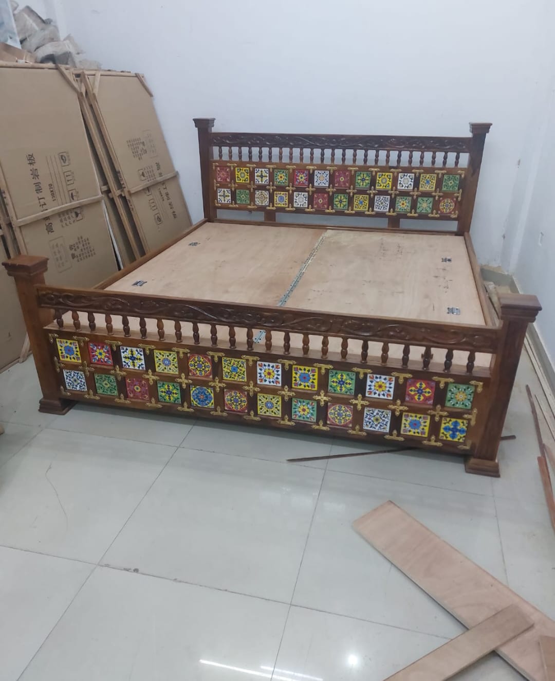 WhatsApp Image 2026-05-30 at 8.50.36 AM Modern Sheesham Wood Hydraulic Storage Bed - Image 8